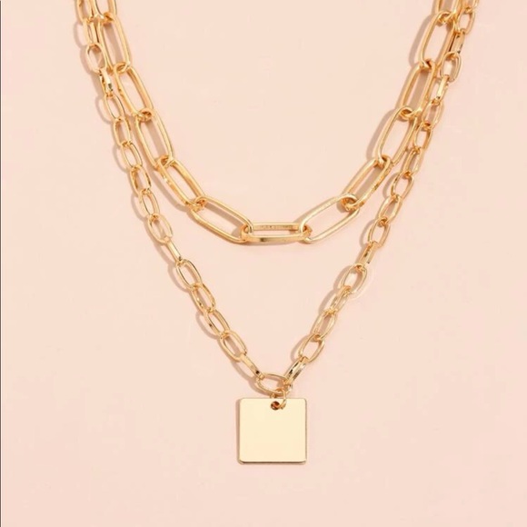 ✨Geometric Gold Layered Necklace (Boutique) - Picture 2 of 6